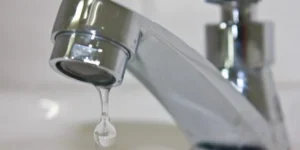  انقطاع في التموين بالماء الشروب عبر 11 بلدية بغليزان 