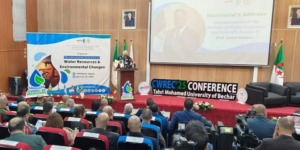 بشار.. خبراء يقترحون حلولا مبتكرة لتسيير الموارد المائية 