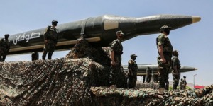 القوات المسلحة اليمنية تنفذ عمليات ضد أهداف داخل دولة الاحتلال والبحر الأحمر