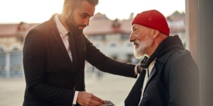 حُبِّ المُسلِمِ لأَخِيهِ