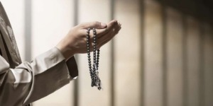 كيف تأنس بالله تعالى ؟