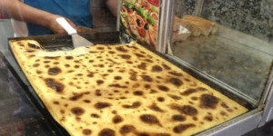 “الغارنتيتا” أفضل وجبات أكل الشوارع في العالم حسب تصنيف “تاست أطلس”