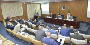 سعداوي يوسّع مشاورات اللجنة الوزارية لتشمل موظفي التوجيه والإرشاد المدرسي والمهني