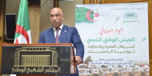 الجيش الوطني الشعبي متفطن لكل ما يحاك من مؤامرات ودسائس وجاهز للدفاع عن الوطن في كل الظروف