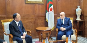 بلمهدي يستقبل وفدا رفيع المستوى من لجنة الشؤون الإثنية والدينية الصينية لبحث التعاون في المجال الديني