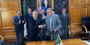 التوقيع على مذكرة تفاهم لتطوير شعبة الليثيوم بين مجمع سونارام والبروفيسور كريم زغيب