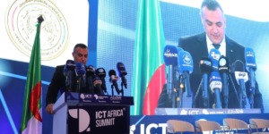 زروقي: الجزائر تقود التحول الرقمي في إفريقيا من خلال الاستثمار في الإنسان والتكنولوجيا