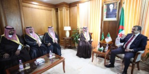 عرقاب يبحث مع وفد سعودي رفيع المستوى فرص التعاون في الطاقة والمناجم وتحلية المياه