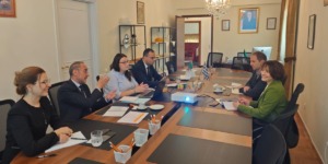 الوكالة الجزائرية لترقية الاستثمار تعزز التعاون مع اليونان في مجالات الاستثمار والتنمية المستدامة