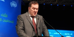 مزيان يدعو الإعلام الرياضي إلى الارتقاء بالمحتوى واعتماد لغة إعلامية هادئة