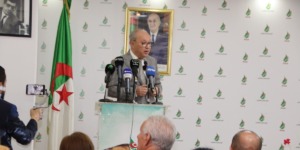 مصطفى ياحي: الجالية الوطنية بالخارج شريك استراتيجي في الدفاع عن الجزائر وتنميتها