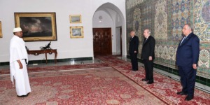 رئاسة الجمهورية: الرئيس تبون يتسلم أوراق اعتماد خمسة سفراء جدد لدى الجزائر