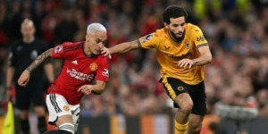 آيت نوري: أفكر في مانشستر يونايتد