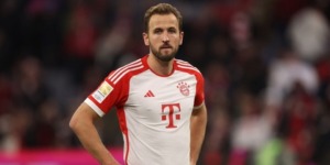 هاري كاين يسخر من غيابه