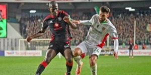 بن يحيى يتحسر واللاعبون يرفضون الاستسلام