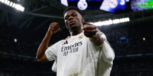 تشواميني: نريد الفوز بالألقاب