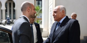 عطاف يستقبل وزير الخارجية الفرنسي