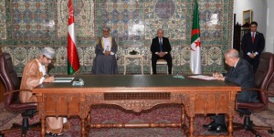 الرئيس تبون يترأس رفقة جلالة السلطان هيثم بن طارق مراسم التوقيع على مذكرات تفاهم وتعاون