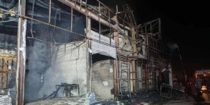 البليدة: اخماد حريق مهول في مركز تجاري ببلدية مفتاح