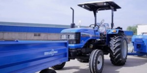 سيدي بلعباس.. إطلاق أول جرار فلاحي رباعي الدفع مصنع محليا