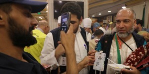 أول فوج من الحجاج الجزائريين يغادر نحو البقاع المقدسة