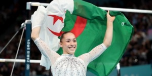 كيليا نمور تحقّق أعلى تنقيط بالعارضتين