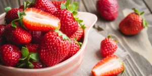الفراولة.. فوائد لا متناهية للصحة والجمال