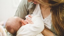 كيف يؤثر الضغط النفسي على الرضاعة الطبيعية؟
