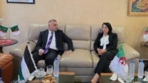 أبو عيطة يحيي الجزائر على مواقفها الثابتة ودعمها اللامحدود للقضية الفلسطينية