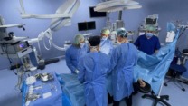 أول عملية زرع كلية بالمنظار في الجزائر تنجز بنجاح بمستشفى باب الوادي