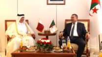 وزير النقل يبحث مع سفير قطر بالجزائر سبل تعزيز التعاون الثنائي