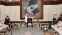 رئيس الجمهورية يستقبل سفير كونفدرالية سويسرا لدى الجزائر