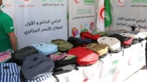 الهلال الأحمر الجزائري:توزيع 200 ألف محفظة مدرسية بكل لوازمها والعملية متواصلة